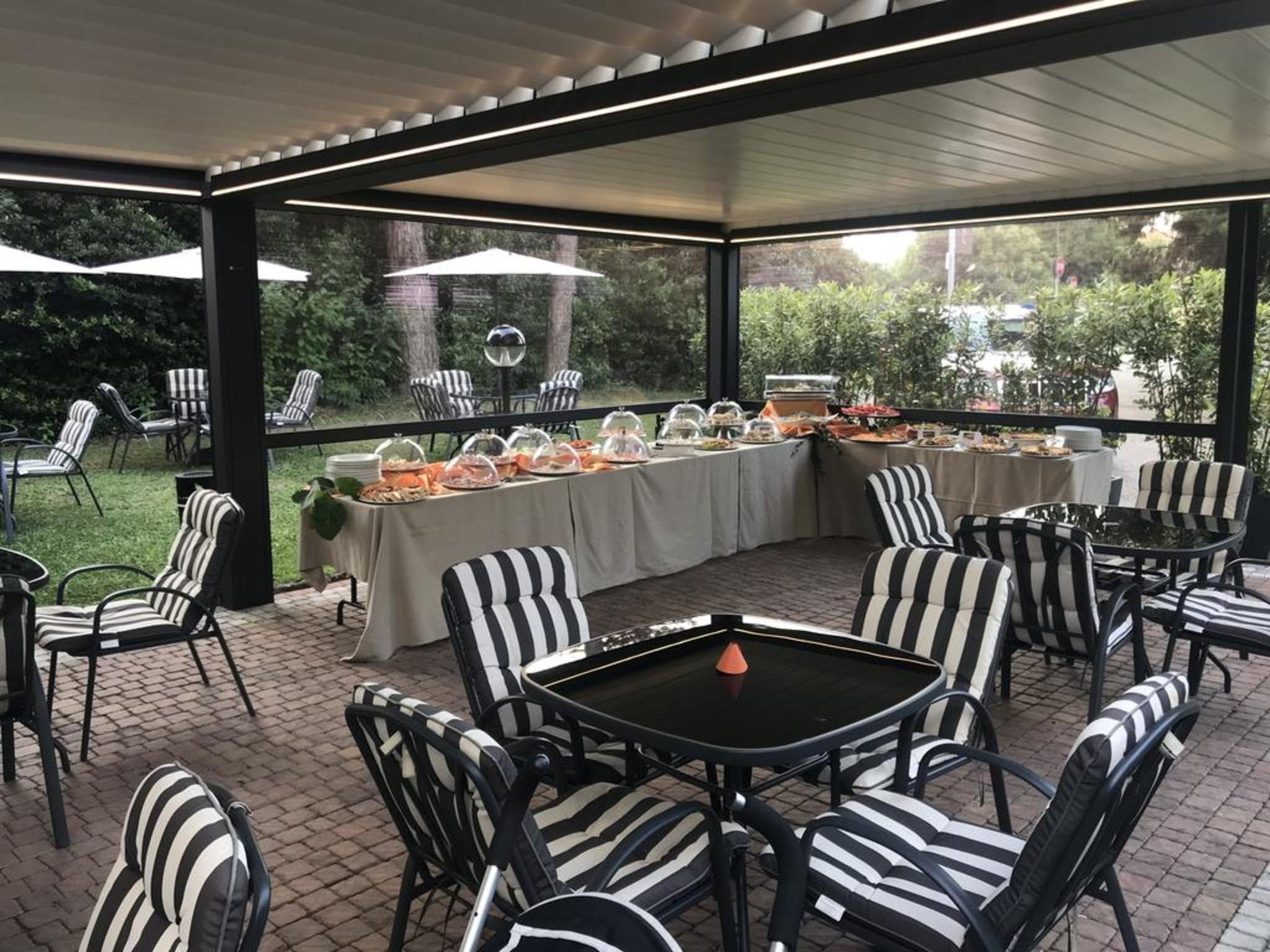 Hotel Bis