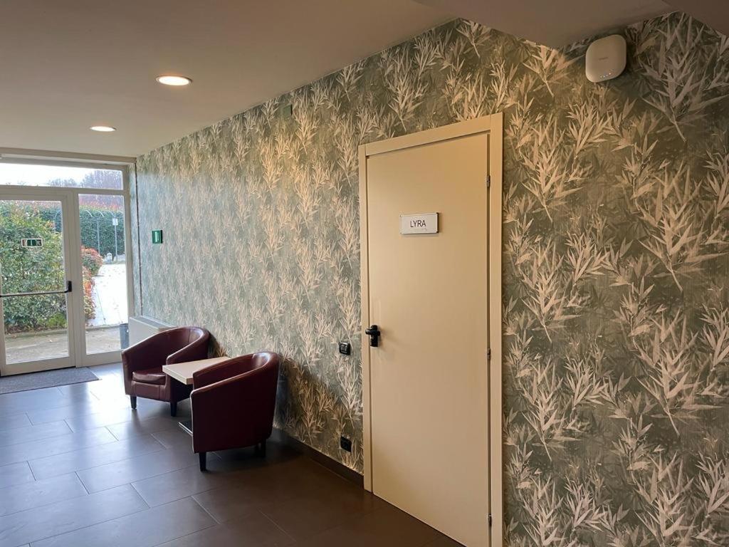 Hotel Bis